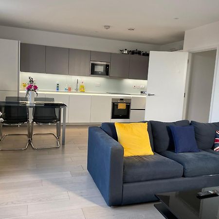 Modern & Spacious Penthouse In North London 아파트 외부 사진