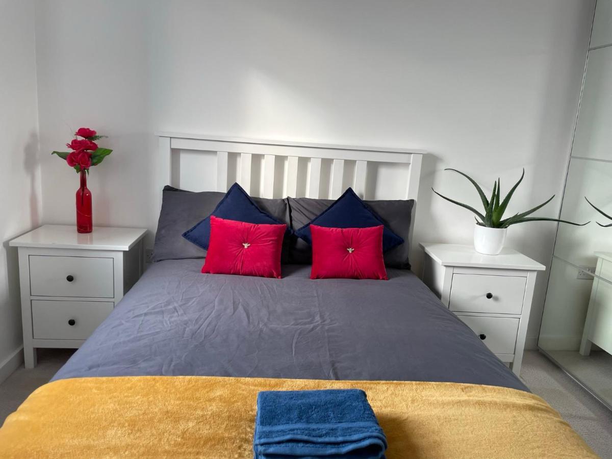 Modern & Spacious Penthouse In North London 아파트 외부 사진